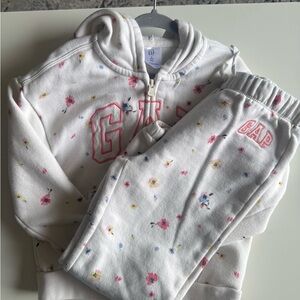 GAP White Hoodie and Sweatpants with Floral Accents